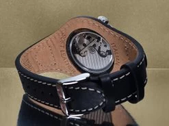 Poljot International Kirovsky Special -Modeuhren poljot international kirovsky special 33